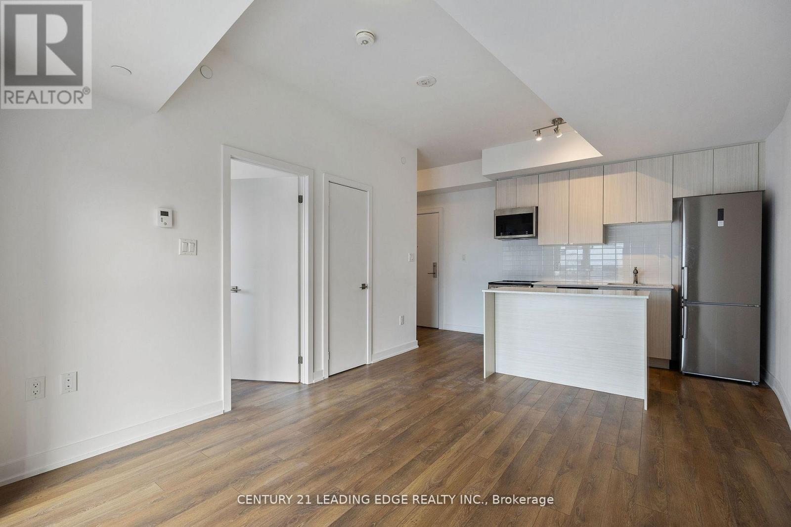 708 - 2433 Dufferin Street, Toronto, Ontario  M6E 0B4 - Photo 9 - W13843824