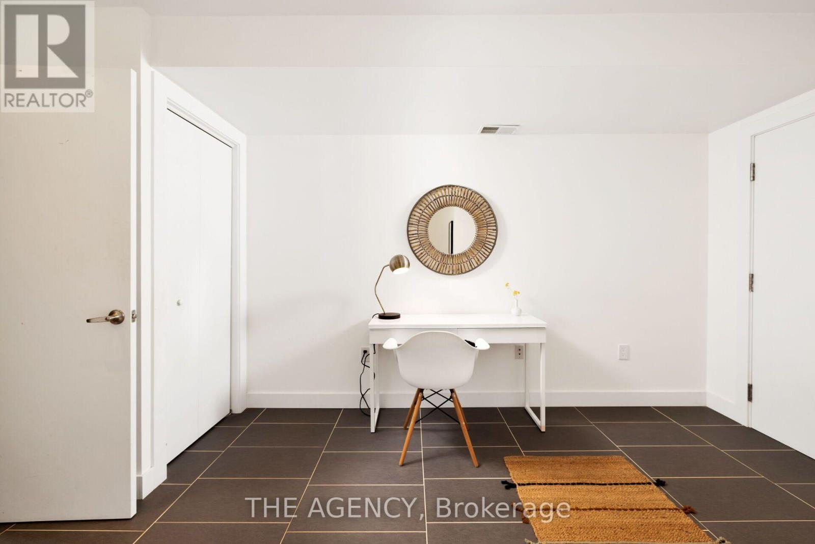 Lower - 135 Prescott Avenue, Toronto, Ontario  M6N 3G9 - Photo 10 - W13843878