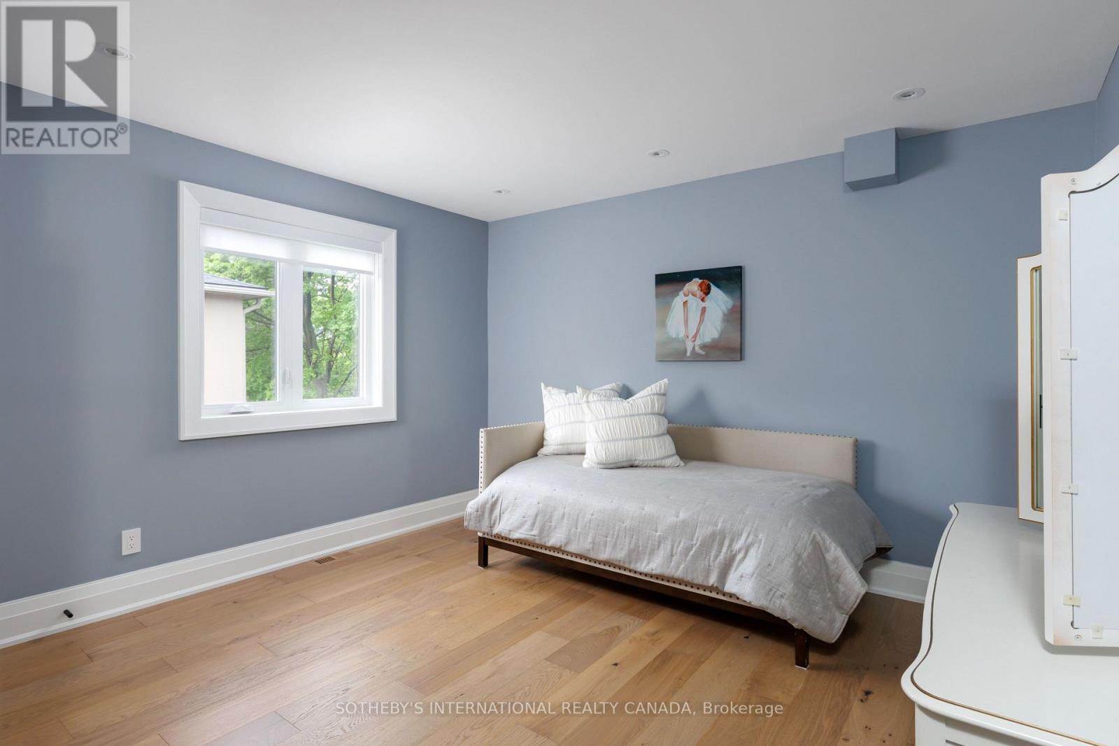 57 Burnhamthorpe Park Boulevard, Toronto, Ontario  M9A 1H8 - Photo 33 - W13843924