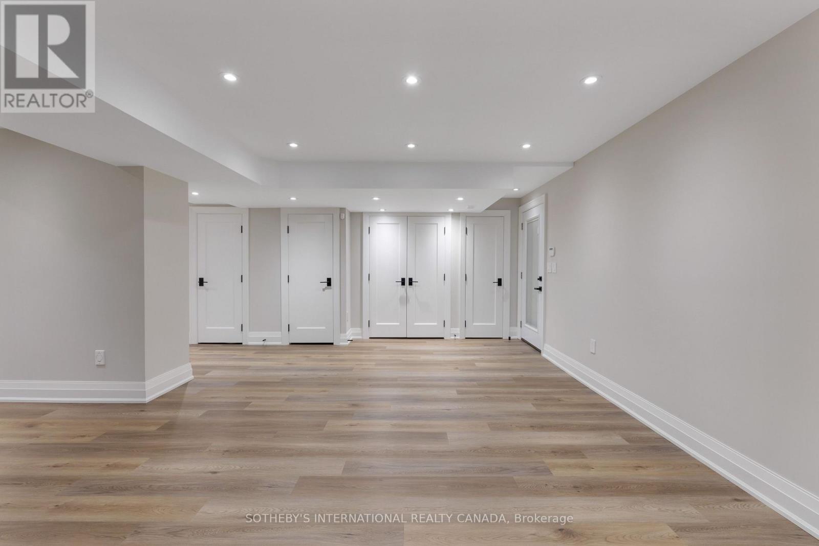 57 Burnhamthorpe Park Boulevard, Toronto, Ontario  M9A 1H8 - Photo 44 - W13843924