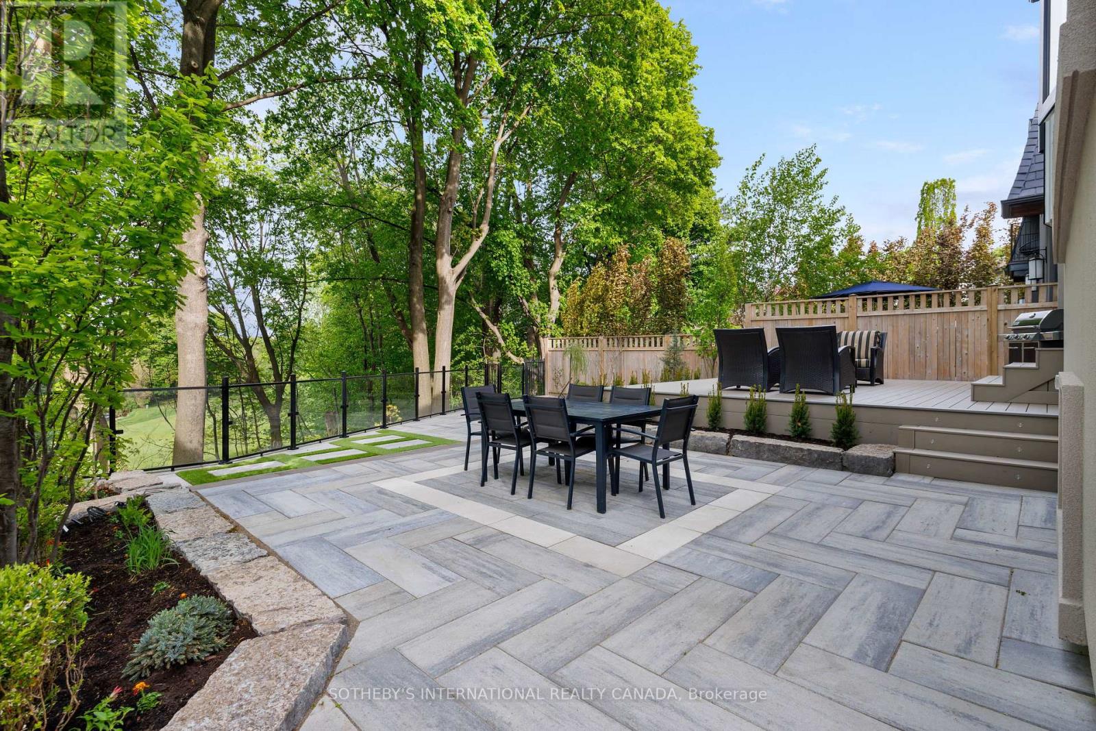 57 Burnhamthorpe Park Boulevard, Toronto, Ontario  M9A 1H8 - Photo 48 - W13843924