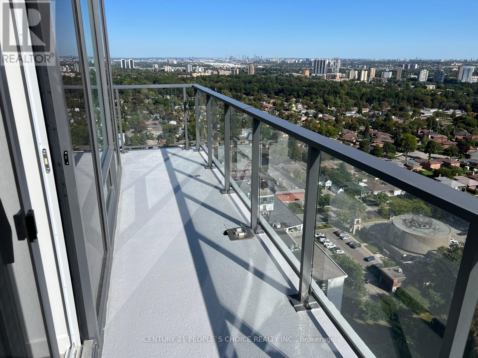 2704 - 4010 Eglinton Avenue W, Toronto, Ontario  M9A 0G5 - Photo 19 - W13843986