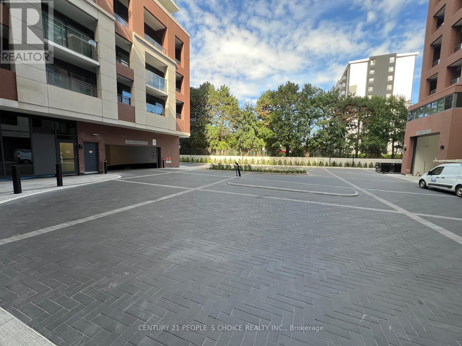 2704 - 4010 Eglinton Avenue W, Toronto, Ontario  M9A 0G5 - Photo 27 - W13843986