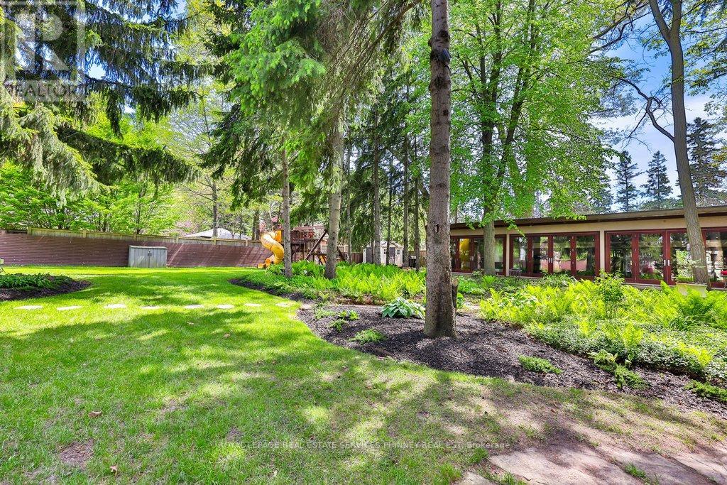 1188 Birchview Drive, Mississauga, Ontario  L5H 3C8 - Photo 43 - W13212940