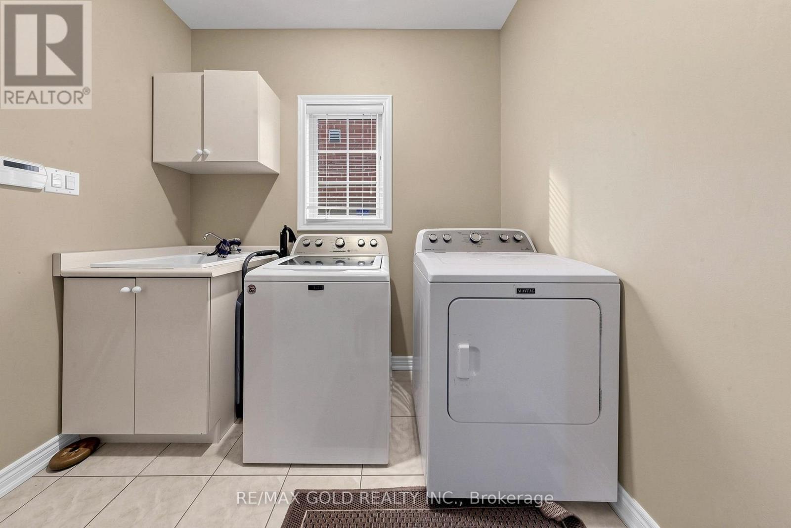 284 Holmes Crescent, Milton, Ontario  L9T 0R2 - Photo 24 - W13843270