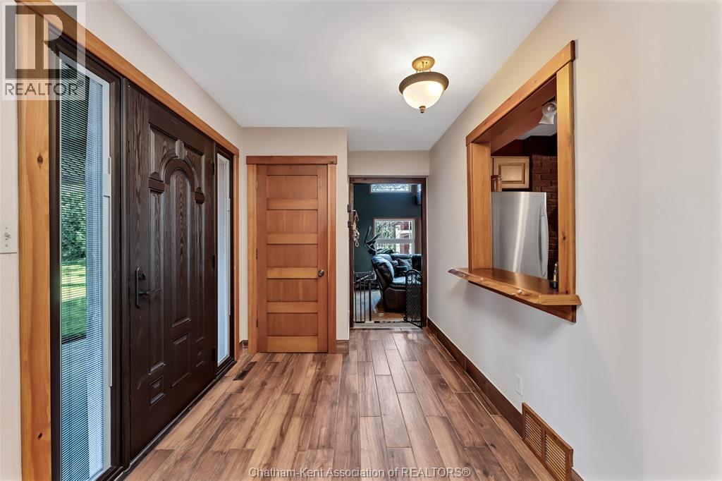 4220 Queen's Line, Tilbury, Ontario  N0P 2L0 - Photo 4 - 26024002