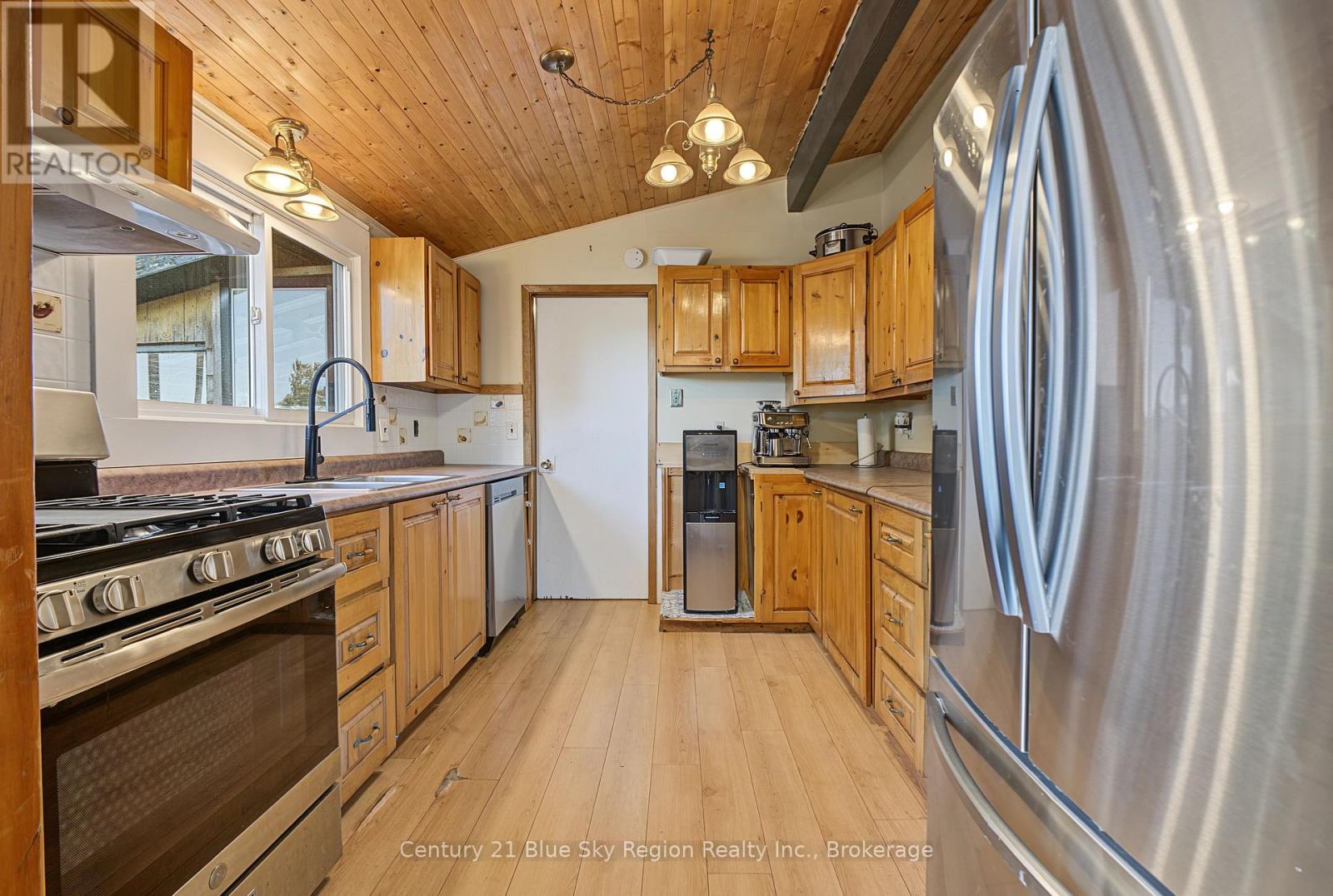 994 Chiswick Line, Powassan, Ontario  P0H 1Z0 - Photo 12 - X13839090
