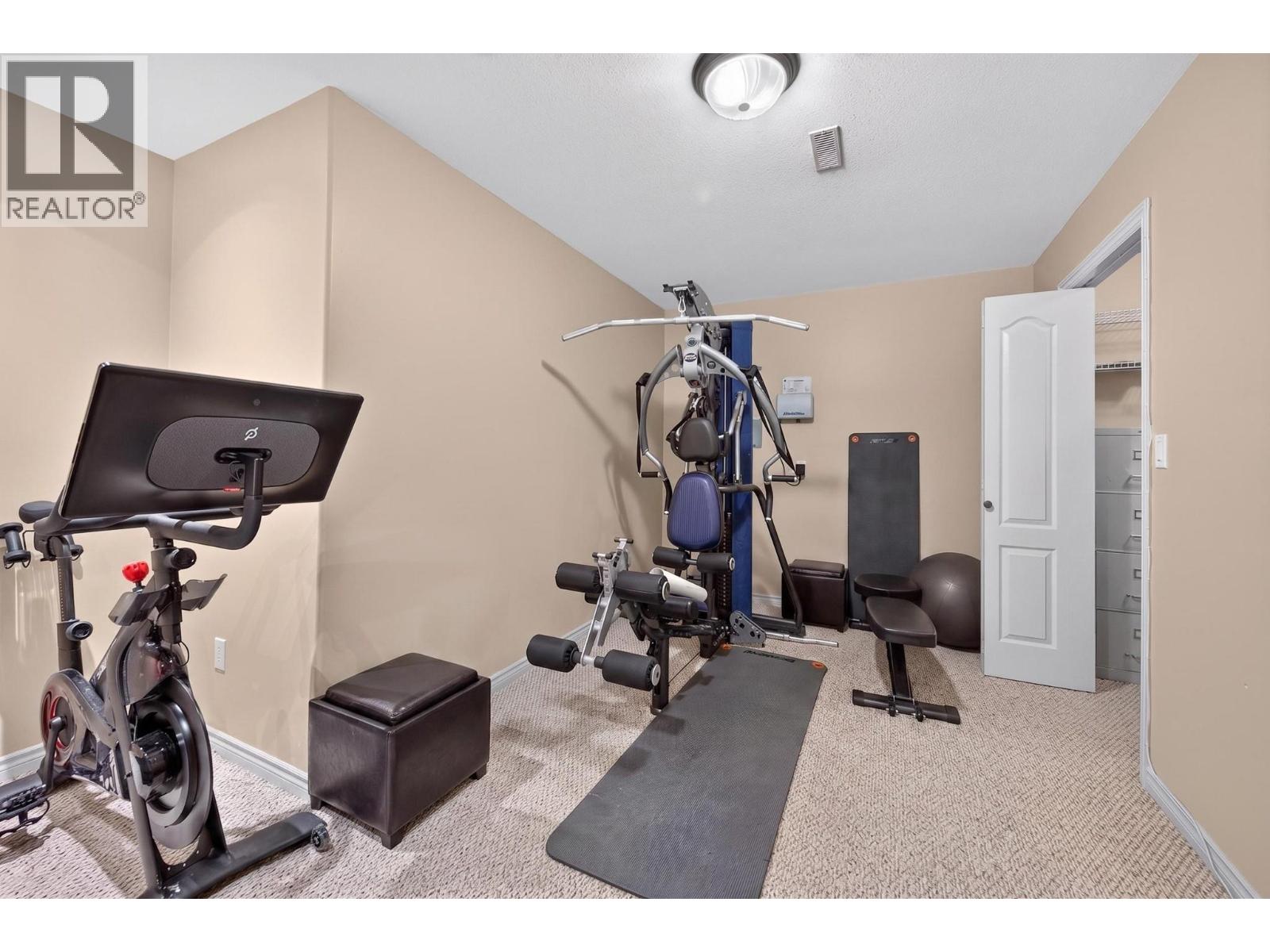 975 Regent Crescent, Kamloops, British Columbia  V1S 1W9 - Photo 28 - 10402237