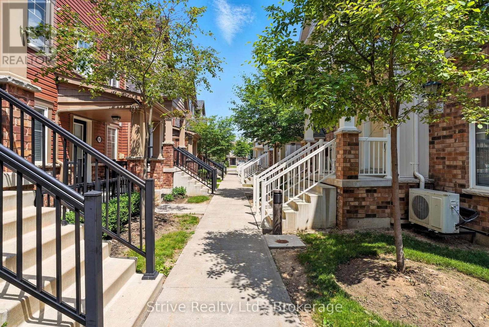 68 - 2500 Hill Rise Court, Oshawa, Ontario  L1L 0M6 - Photo 5 - E13844014