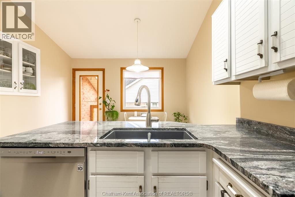36 Plantation Place, Chatham, Ontario  N7M 6G7 - Photo 15 - 26022218