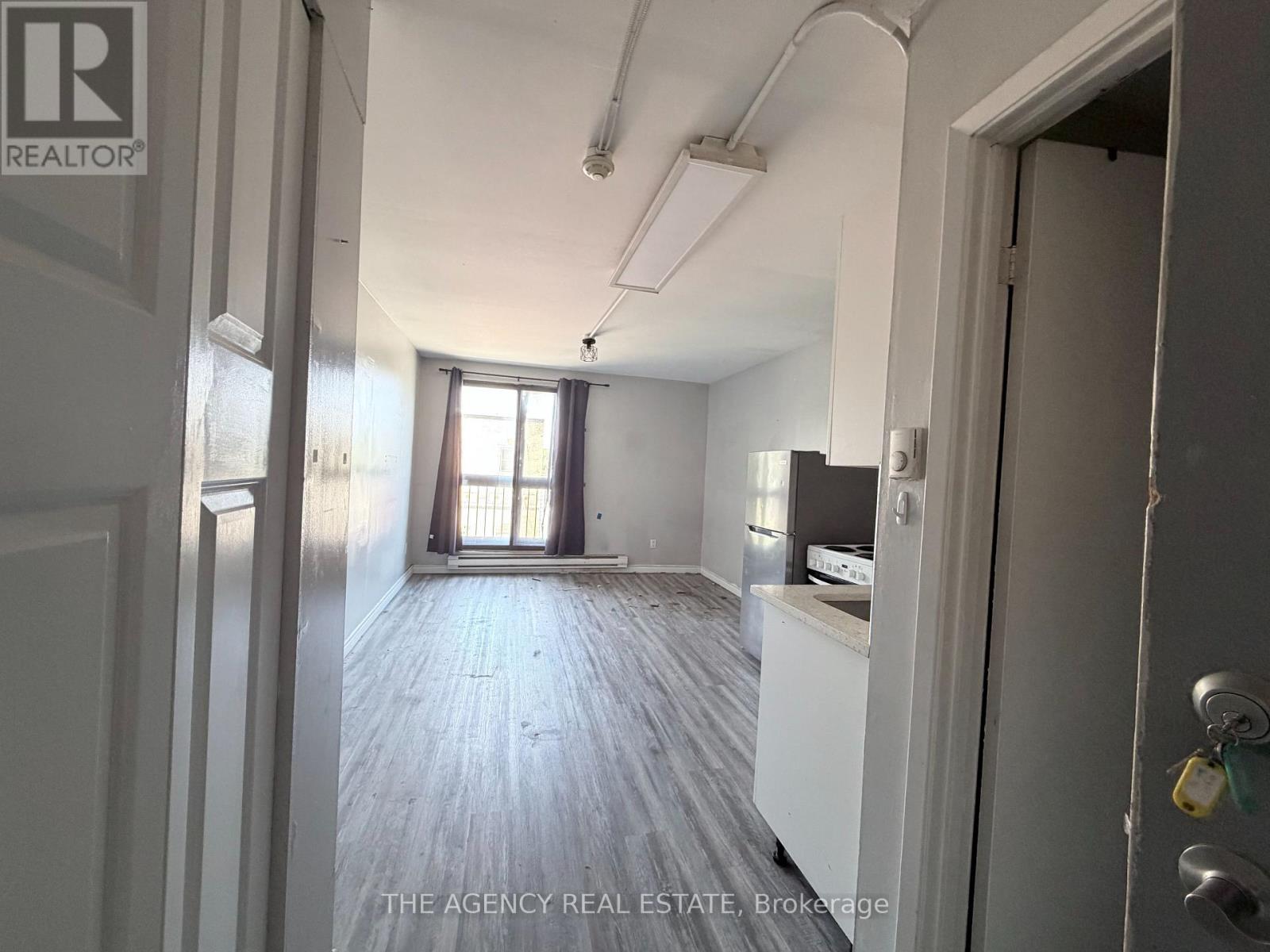 306 - 91 Thames Street S, Ingersoll, Ontario N5C 2T2 - Photo 2 - X13844114