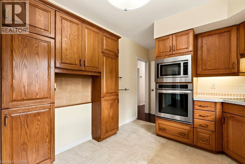 970 Danforth Avenue, Burlington, Ontario  L7T 1S8 - Photo 10 - 40867326