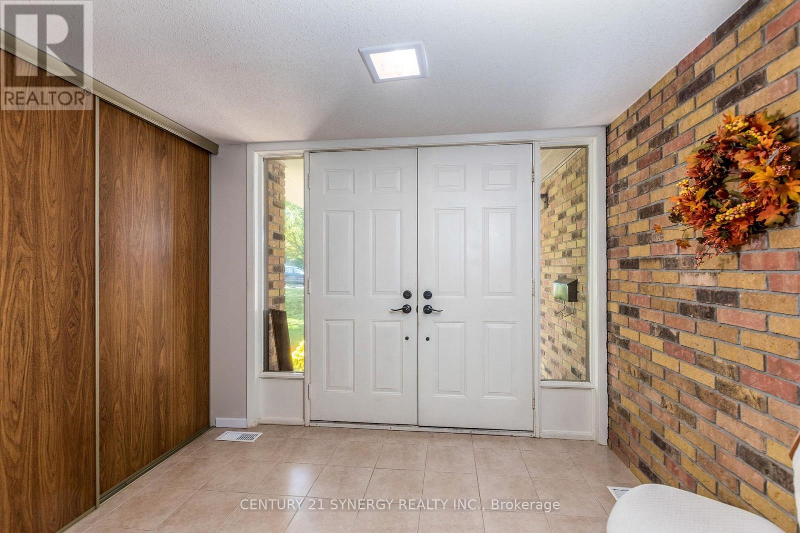 5 Chalice Court, Ottawa, Ontario  K2J 2H7 - Photo 5 - X13844030