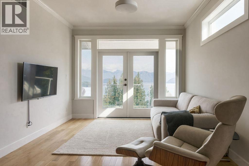 1208 St Andrews Road, Gibsons, British Columbia  V0N 1V1 - Photo 10 - R3170945