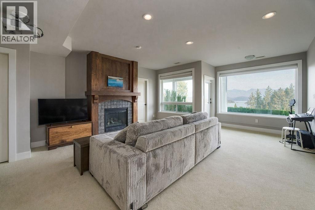 1208 St Andrews Road, Gibsons, British Columbia  V0N 1V1 - Photo 33 - R3170945