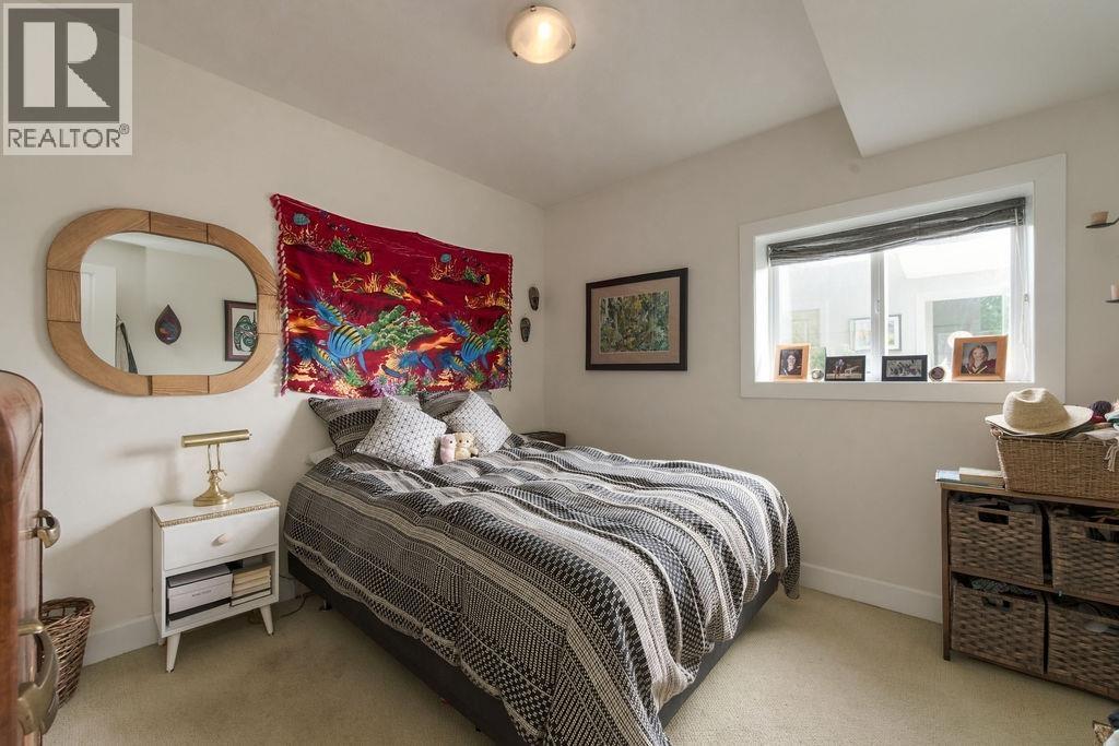 1208 St Andrews Road, Gibsons, British Columbia  V0N 1V1 - Photo 37 - R3170945