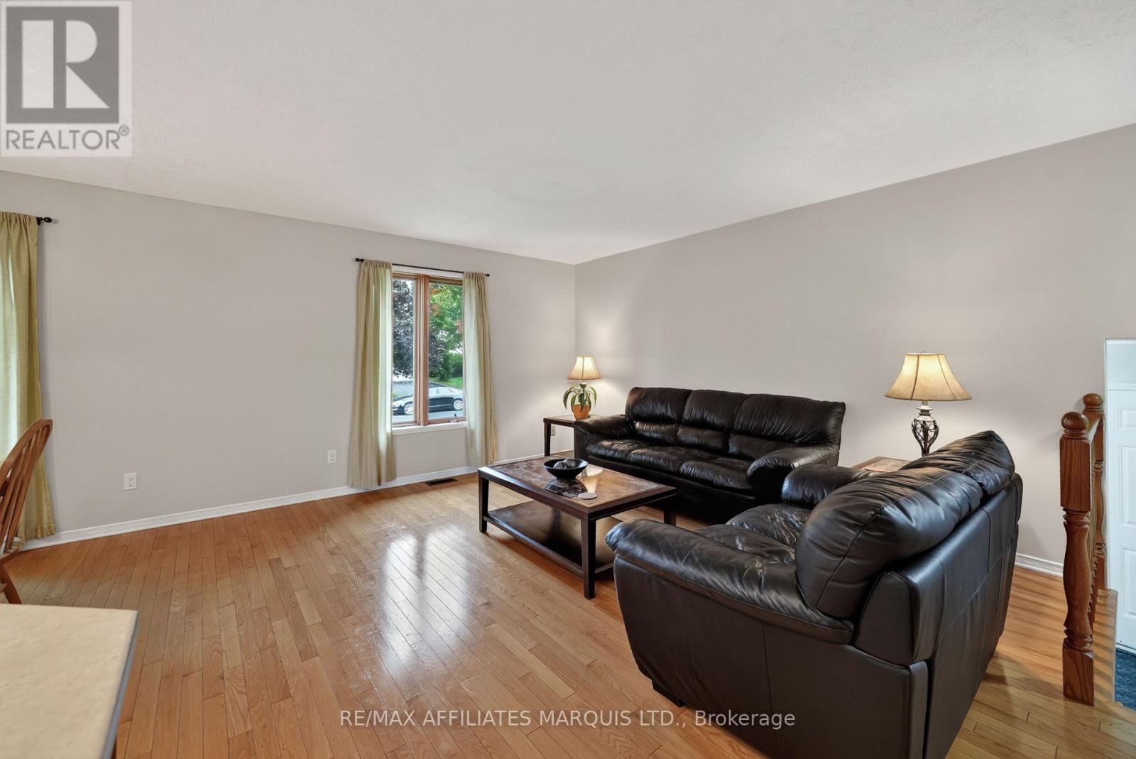 828 Chelsea Crescent, Cornwall, Ontario K6H 6Y7 - Photo 6 - X13844142