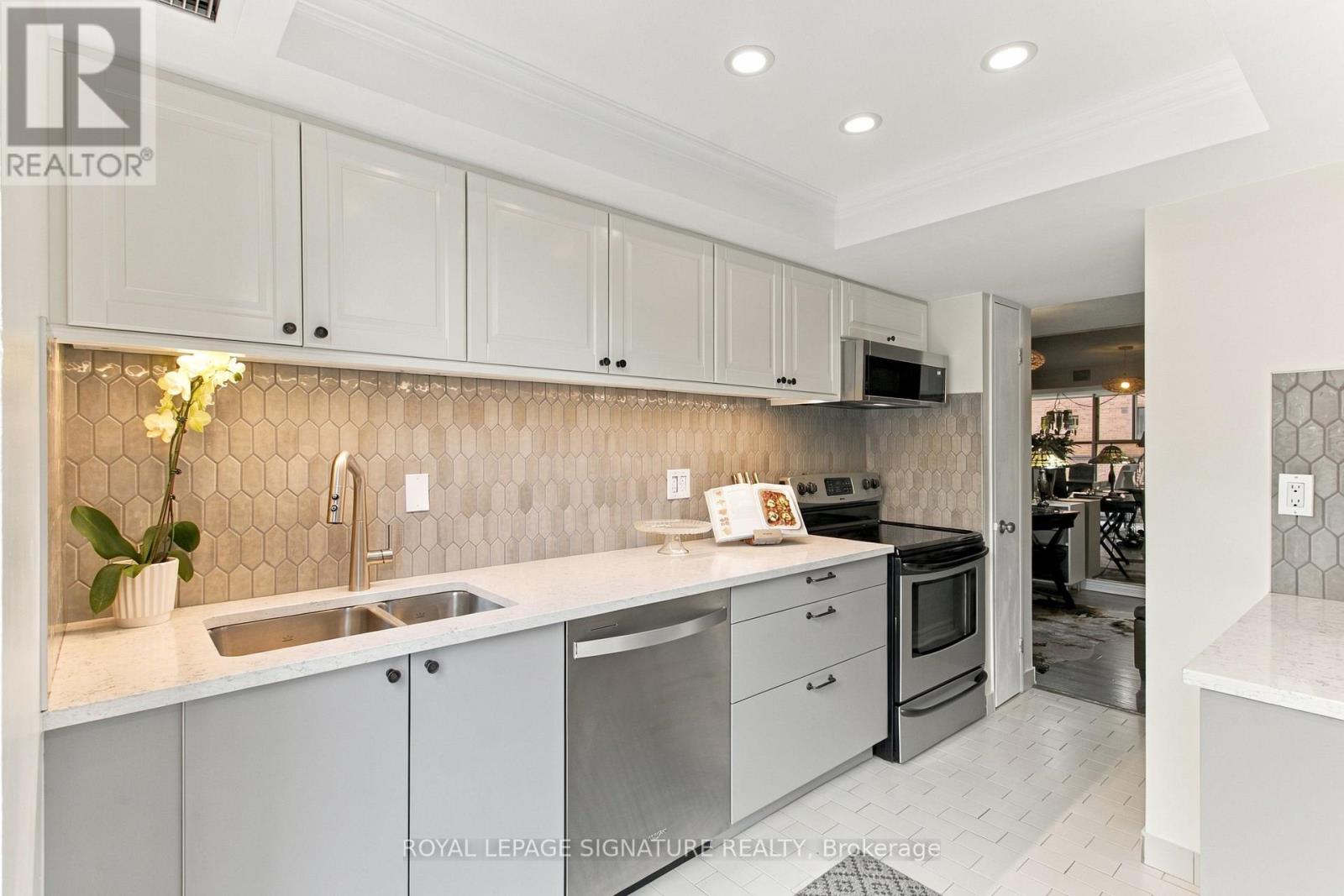 301 - 65 Scadding Avenue, Toronto, Ontario  M5A 4L1 - Photo 17 - C13844072