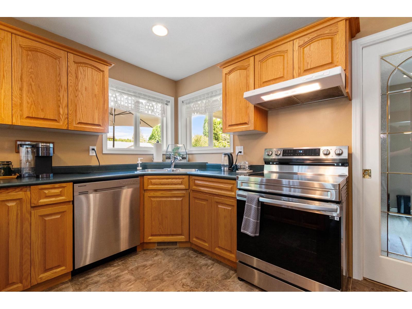 10027 MERRITT DRIVE|Fairfield Island