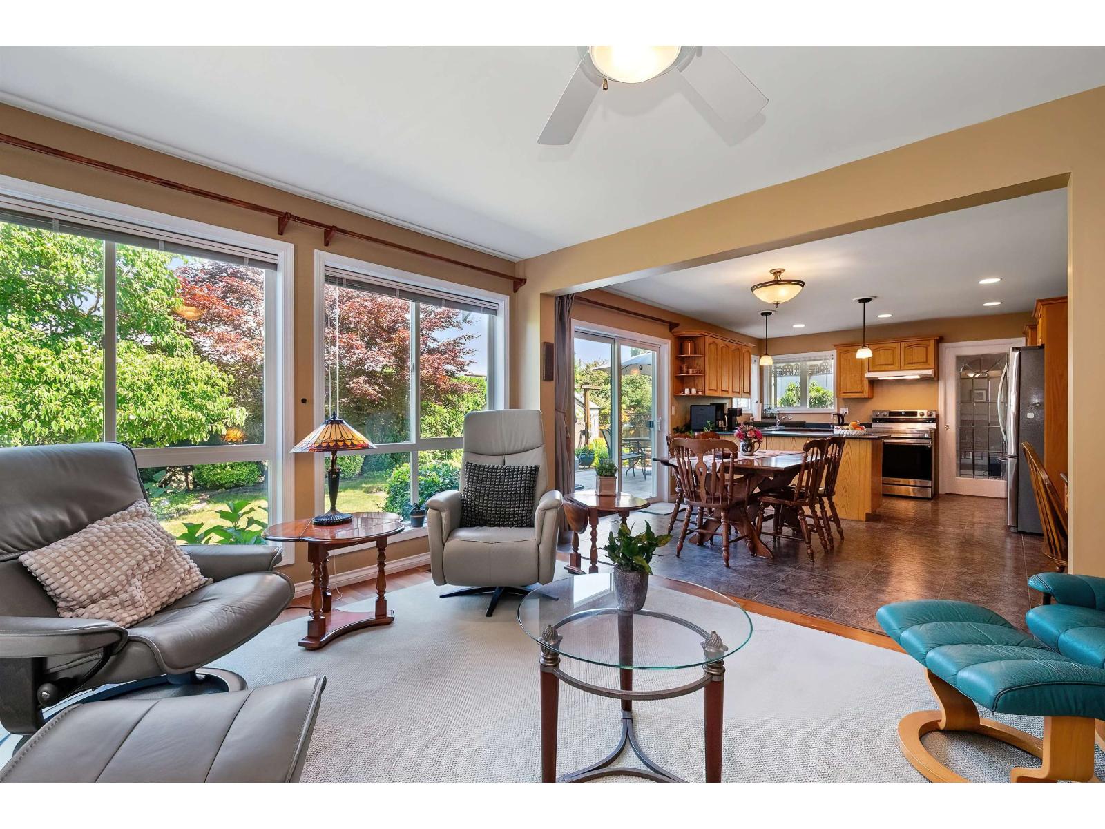 10027 MERRITT DRIVE|Fairfield Island