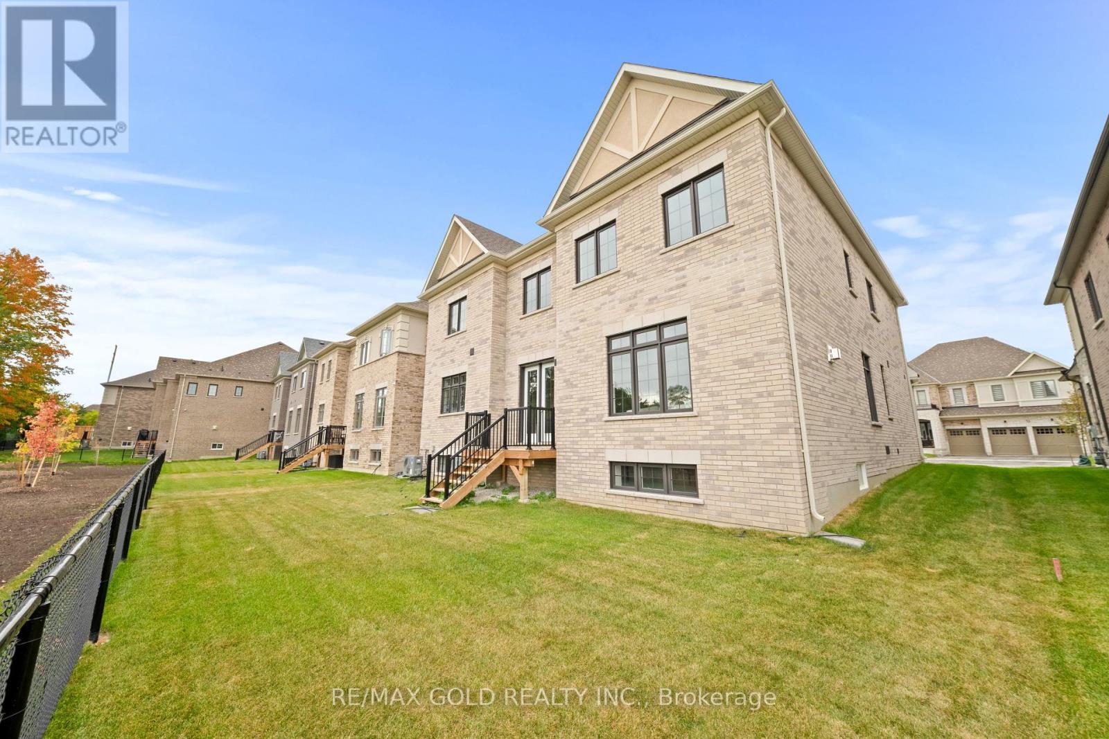 30 Mosswood Trail, Brampton, Ontario  L6P 4E7 - Photo 47 - W13833142