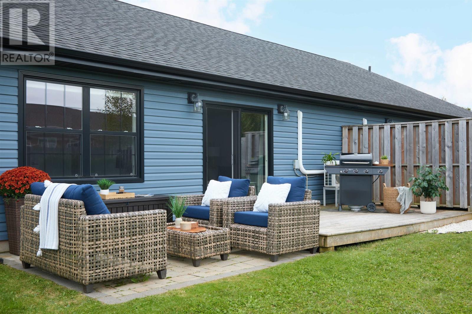 93 Keri Drive, Cornwall, Prince Edward Island  C0A 1H0 - Photo 6 - 202624654