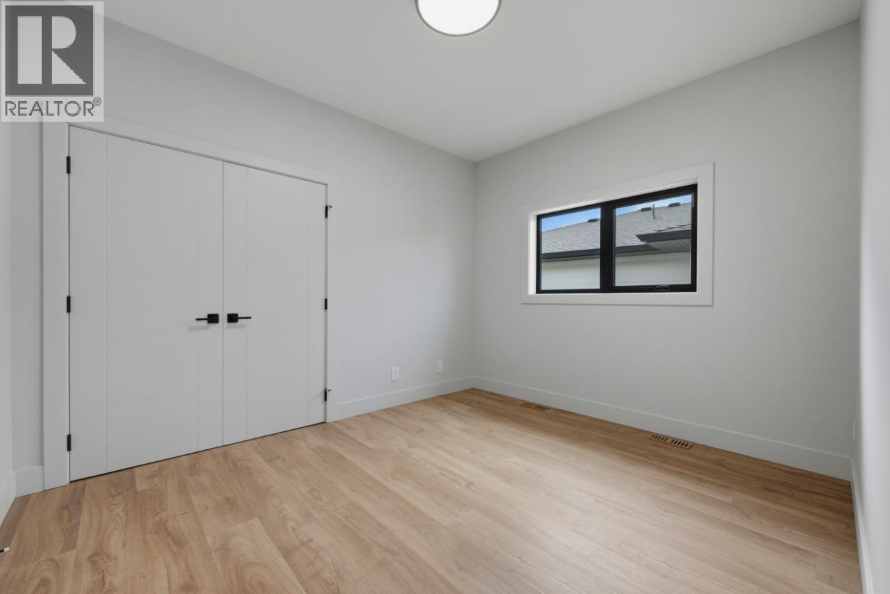 749 Carleton Street, Kelowna, British Columbia  V1V 0A8 - Photo 18 - 10402309