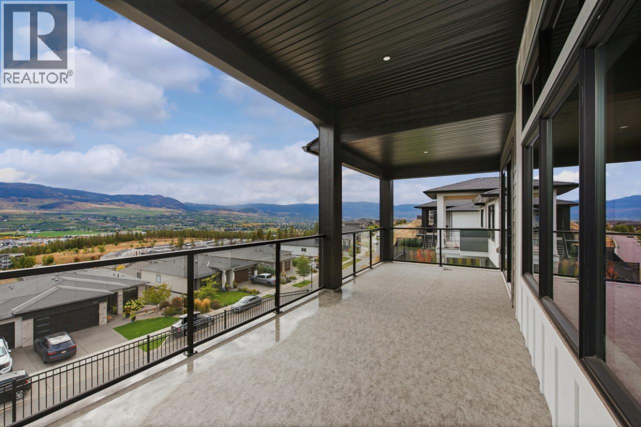 749 Carleton Street, Kelowna, British Columbia  V1V 0A8 - Photo 38 - 10402309