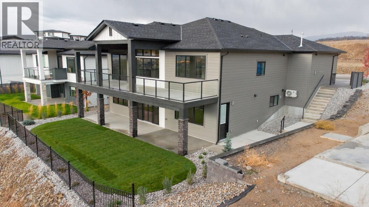 749 Carleton Street, Kelowna, British Columbia  V1V 0A8 - Photo 8 - 10402309