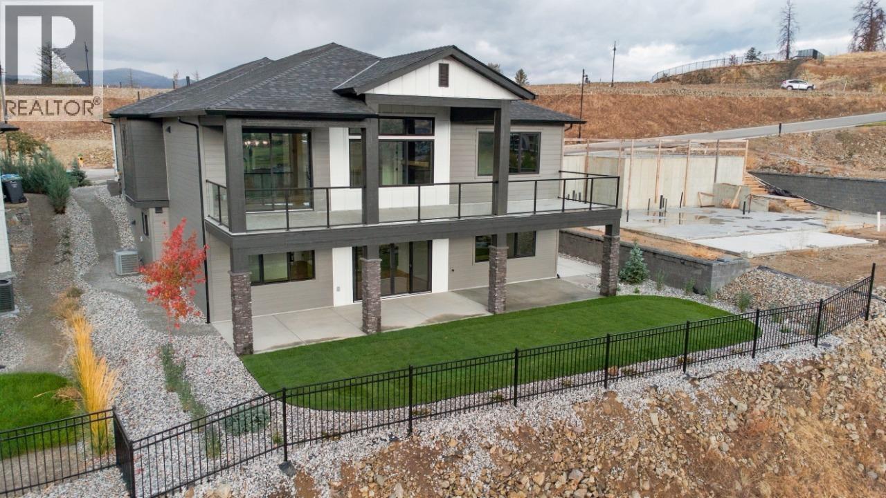 749 Carleton Street, Kelowna, British Columbia  V1V 0A8 - Photo 9 - 10402309
