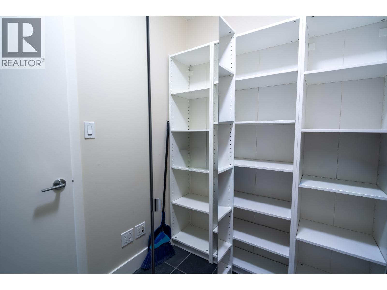 504 1675 W 8 Avenue, Vancouver, British Columbia  V6J 0A8 - Photo 11 - R3170926