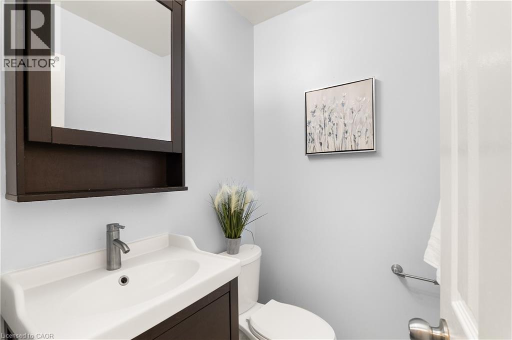 647 Pinerow Crescent Unit# A, Waterloo, Ontario  N2T 2K5 - Photo 18 - 40862306