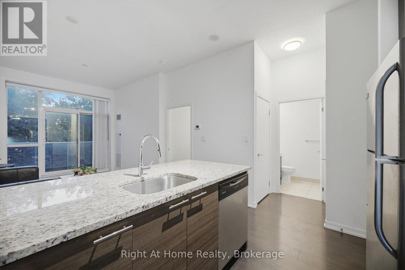 111 - 66 Forest Manor Road, Toronto, Ontario  M2J 0B7 - Photo 10 - C13844294