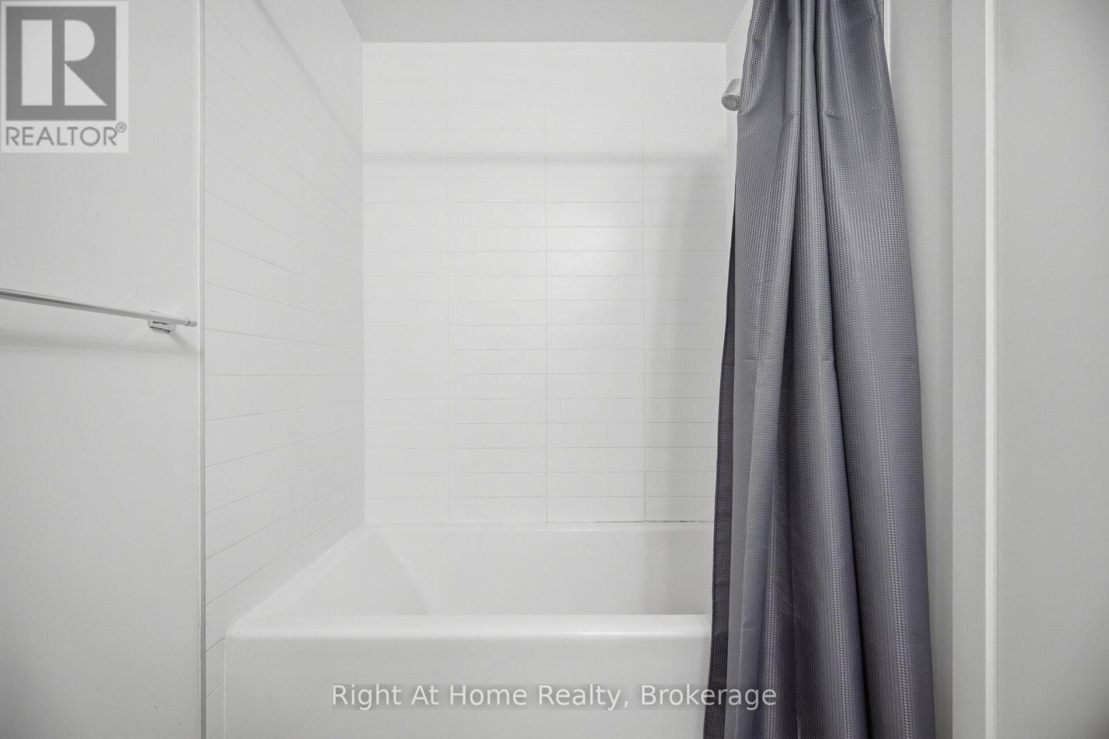 111 - 66 Forest Manor Road, Toronto, Ontario  M2J 0B7 - Photo 19 - C13844294