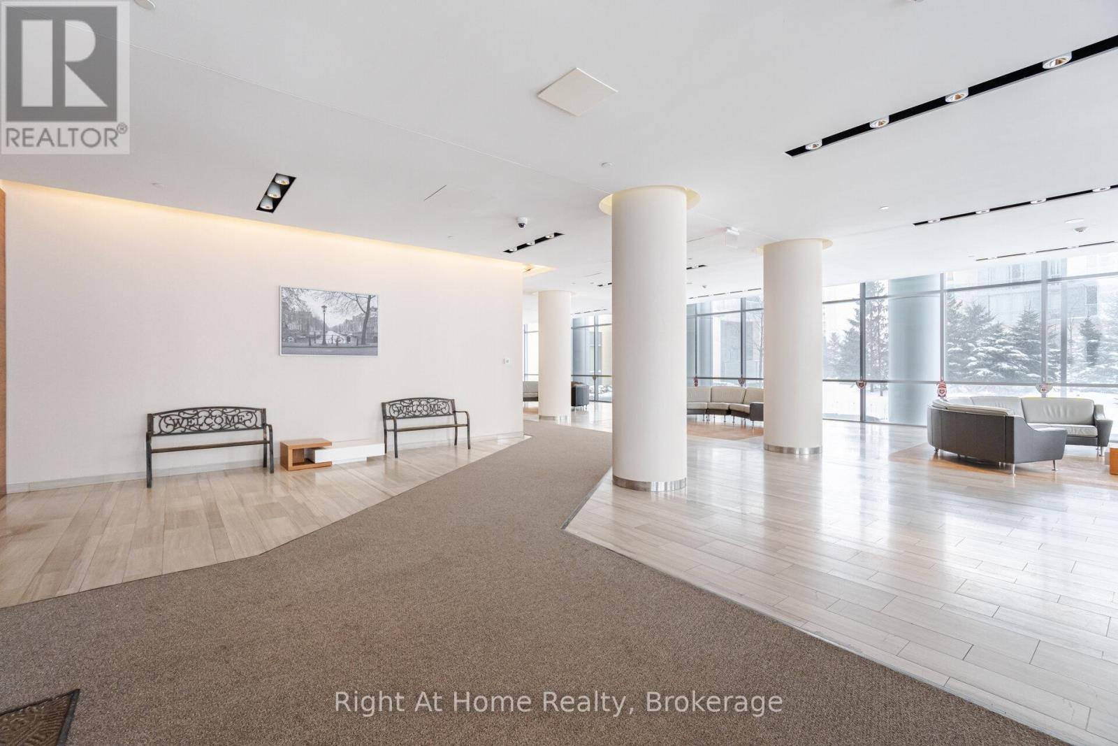 111 - 66 Forest Manor Road, Toronto, Ontario  M2J 0B7 - Photo 3 - C13844294
