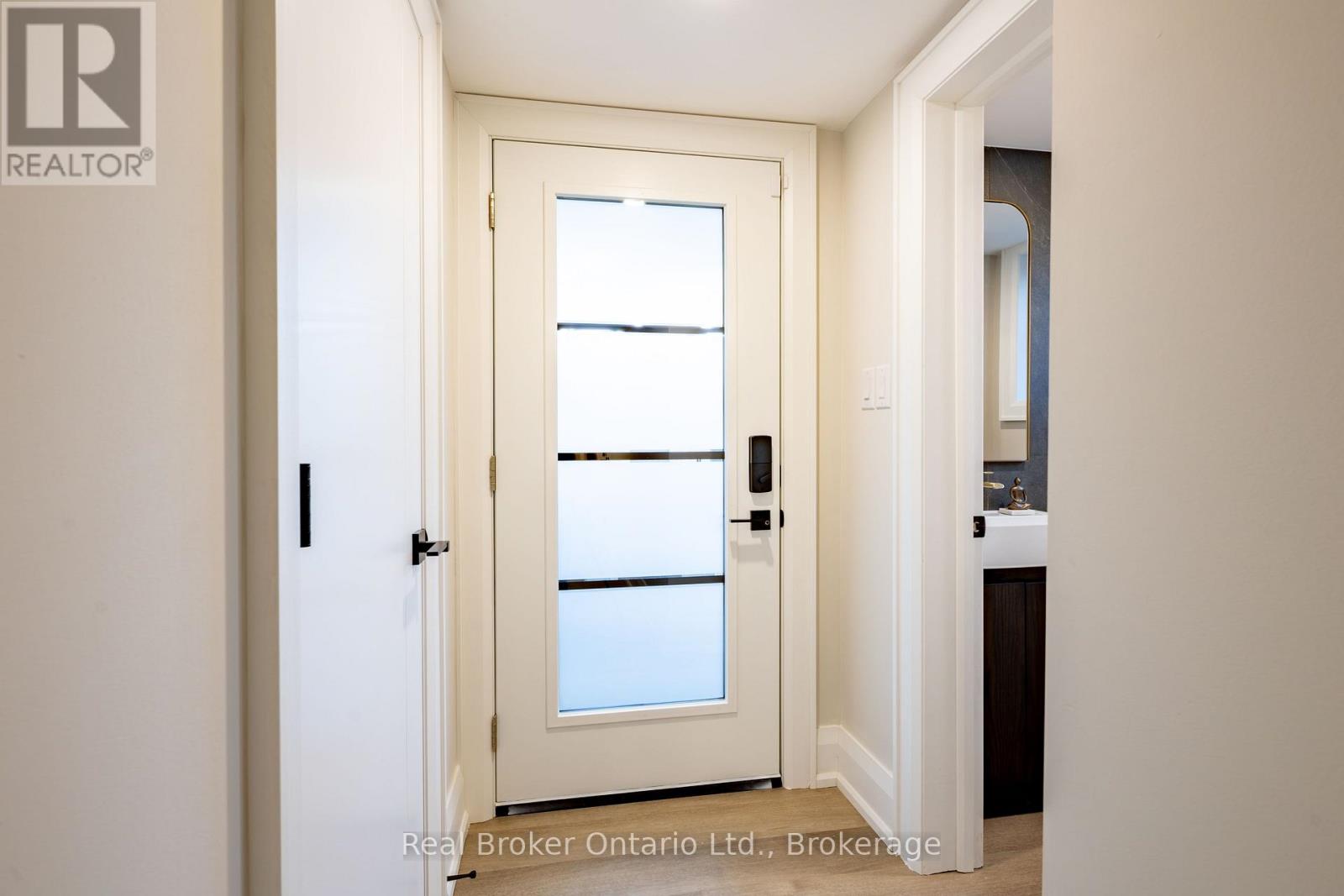 841 Danforth Place, Burlington, Ontario  L7T 1S1 - Photo 40 - W13844314