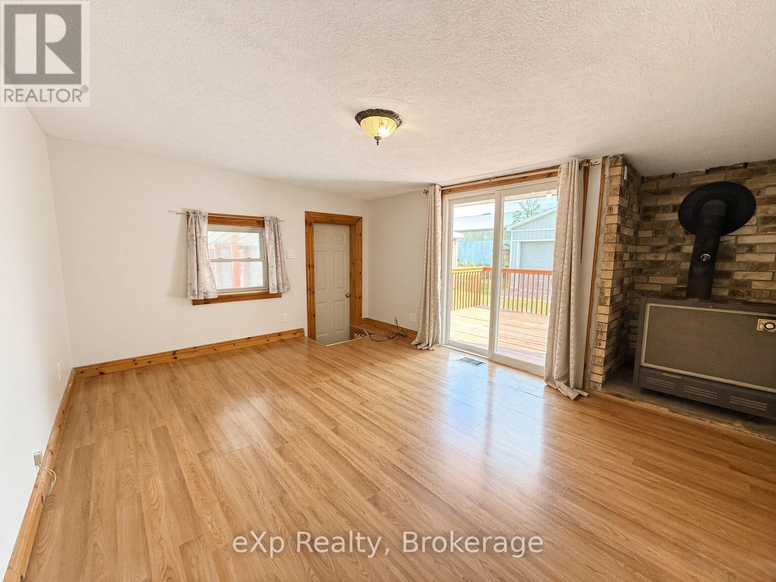 42 Clarinda Street S, South Bruce, Ontario  N0G 2S0 - Photo 15 - X13844298
