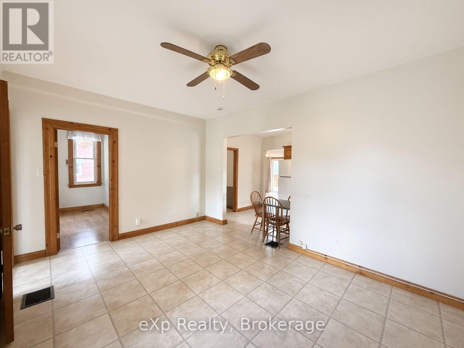 42 Clarinda Street S, South Bruce, Ontario  N0G 2S0 - Photo 7 - X13844298