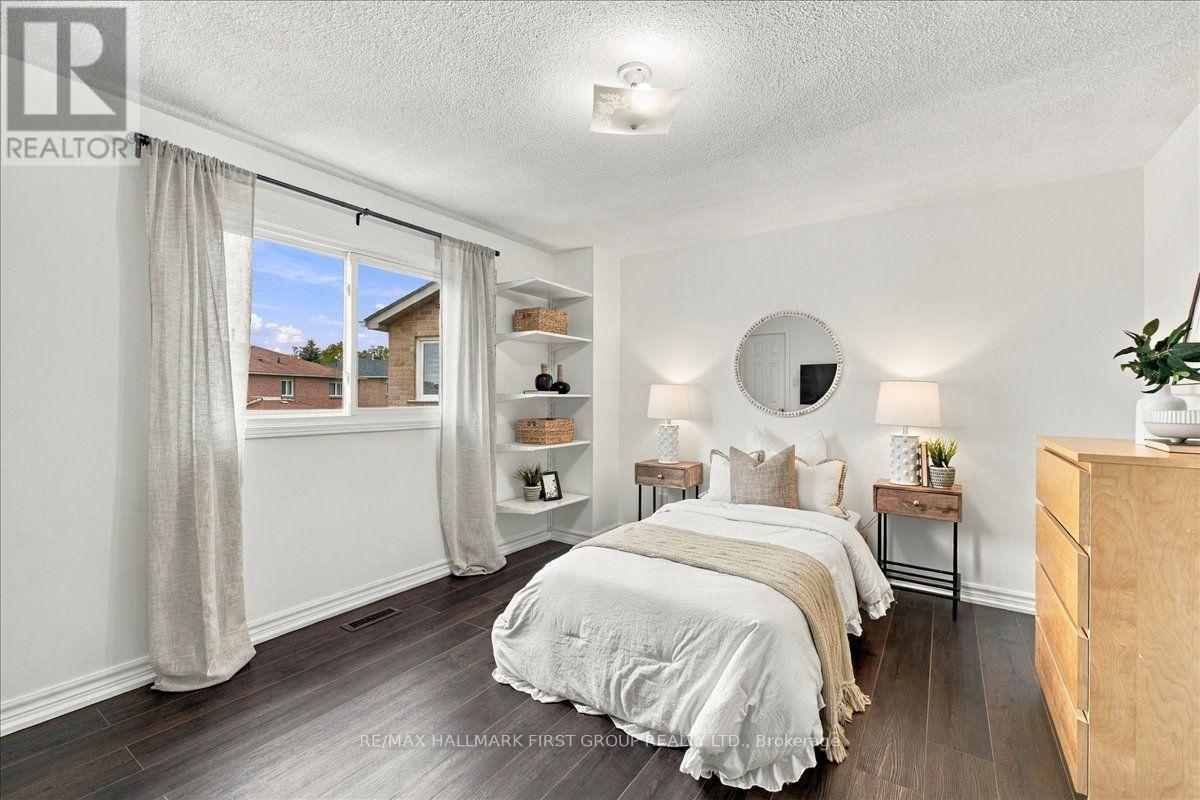 1582 Kelvinway Lane, Pickering, Ontario  L1V 5Y2 - Photo 32 - E13844164