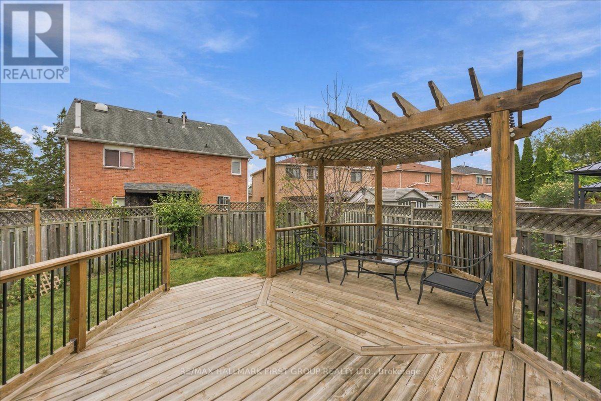 1582 Kelvinway Lane, Pickering, Ontario  L1V 5Y2 - Photo 41 - E13844164
