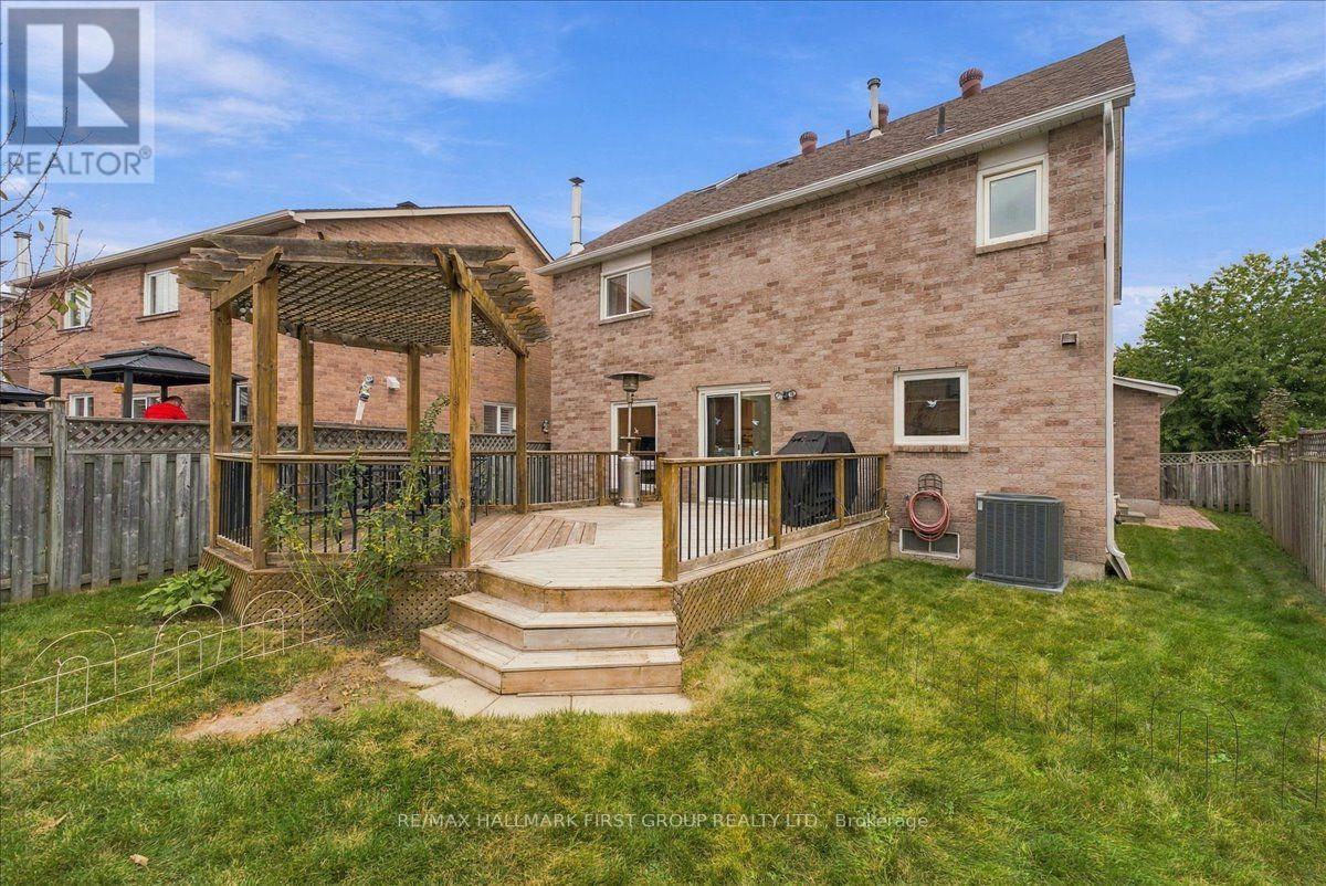 1582 Kelvinway Lane, Pickering, Ontario  L1V 5Y2 - Photo 45 - E13844164