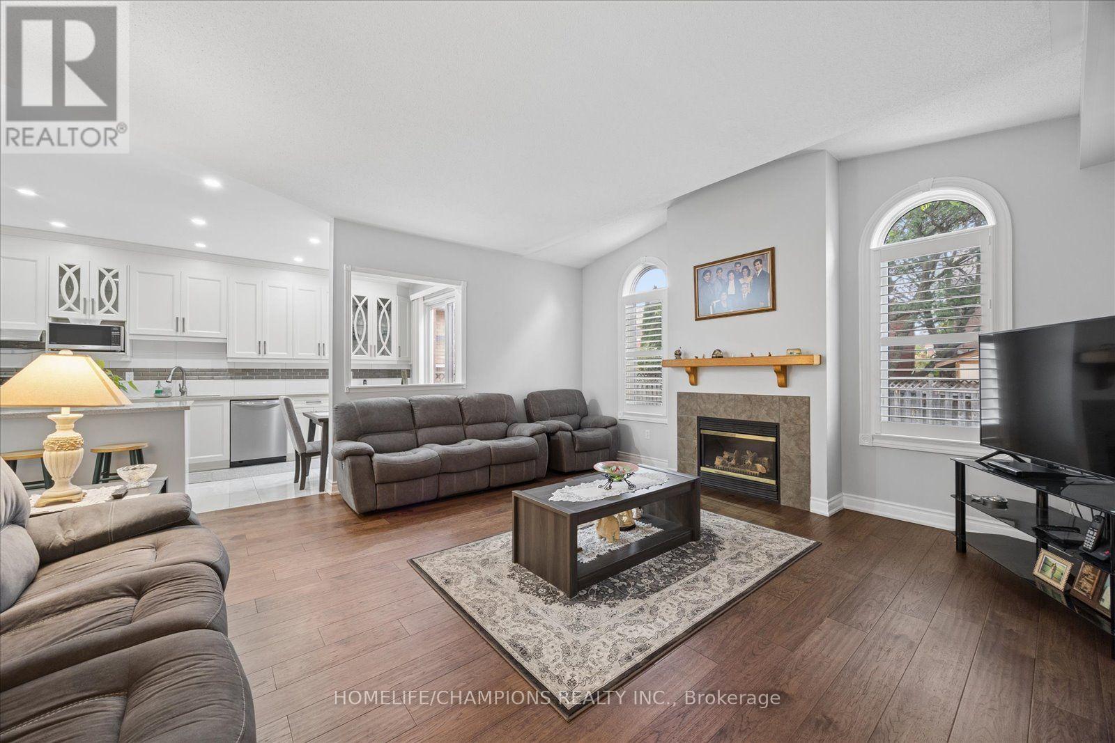 1905 Wildflower Drive, Pickering, Ontario  L1V 7A7 - Photo 14 - E13844170