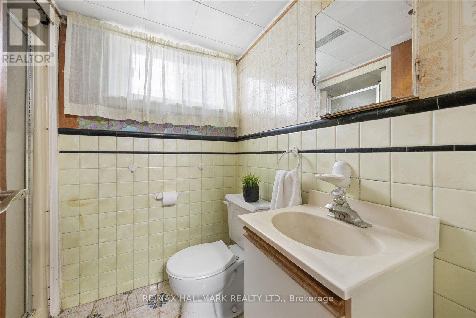 102 Cleta Drive, Toronto, Ontario  M1K 3G7 - Photo 34 - E13844252