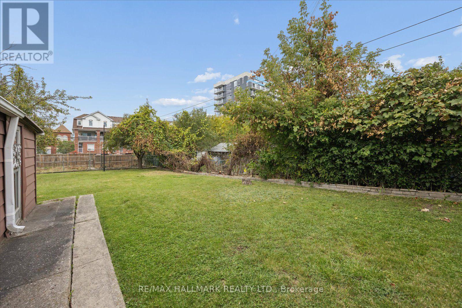 102 Cleta Drive, Toronto, Ontario  M1K 3G7 - Photo 40 - E13844252