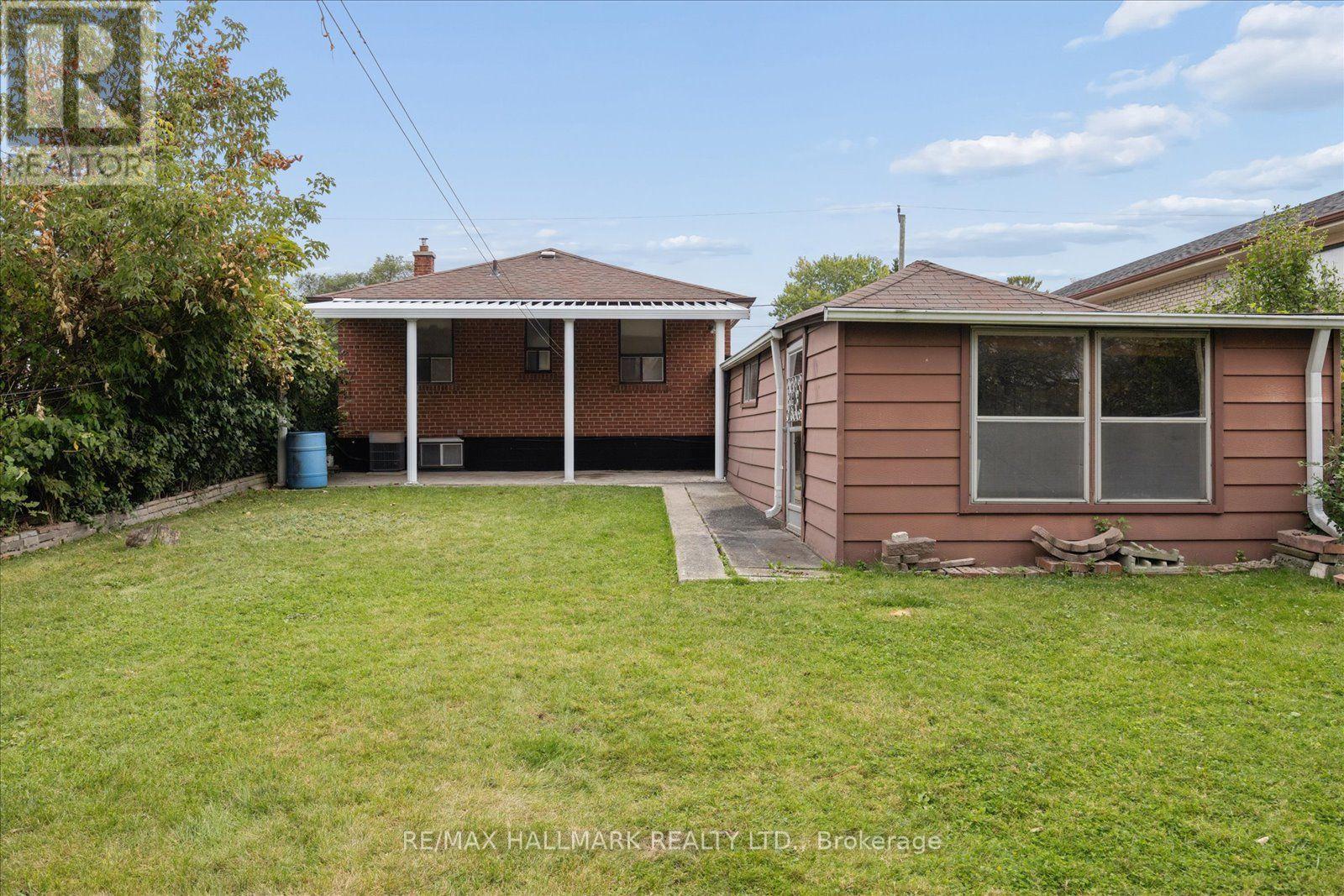 102 Cleta Drive, Toronto, Ontario  M1K 3G7 - Photo 43 - E13844252