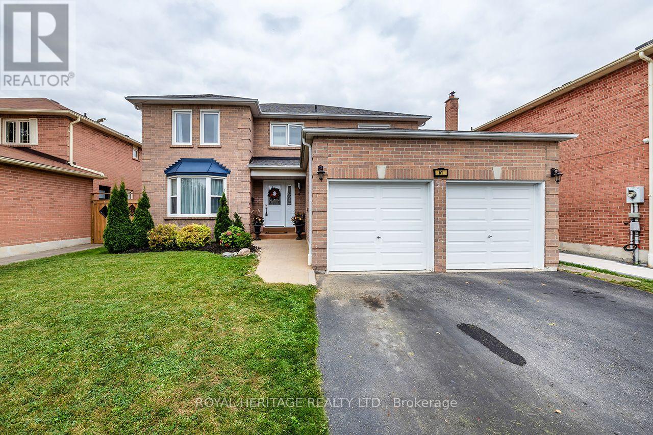 61 FOREST HTS STREET, Whitby, Ontario