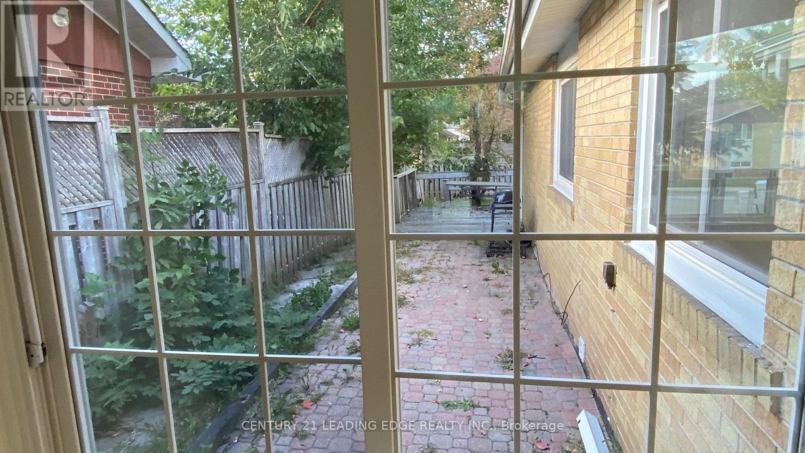 117 Trayborn Drive, Richmond Hill (Mill Pond), Ontario  L4C 4K6 - Photo 4 - N13844218