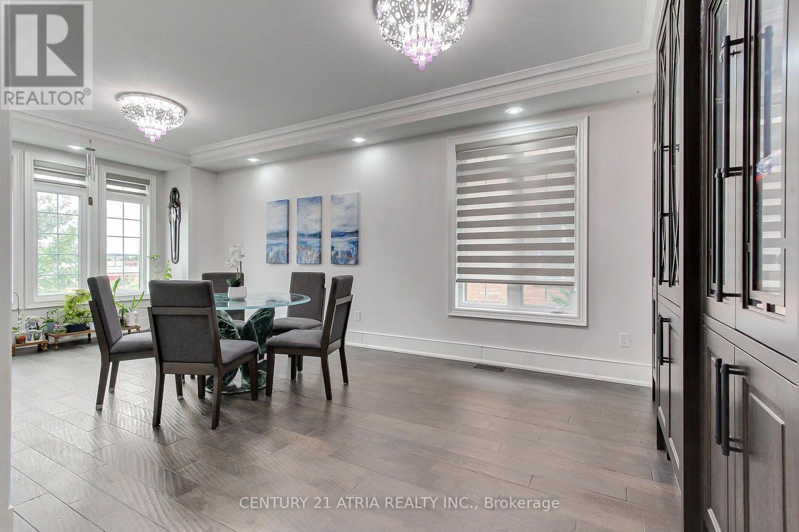 111 Zokol Drive, Aurora, Ontario  L4G 0B9 - Photo 10 - N13844234