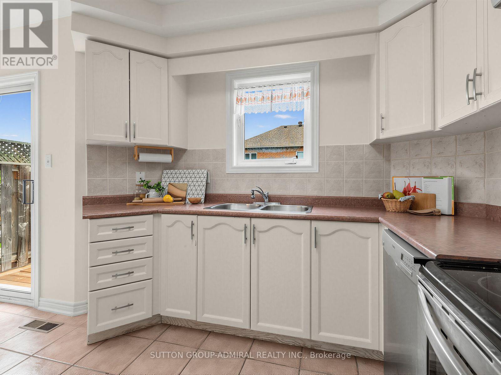 17 Royal Appian Crescent, Vaughan, Ontario  L4K 5K9 - Photo 19 - N13844330