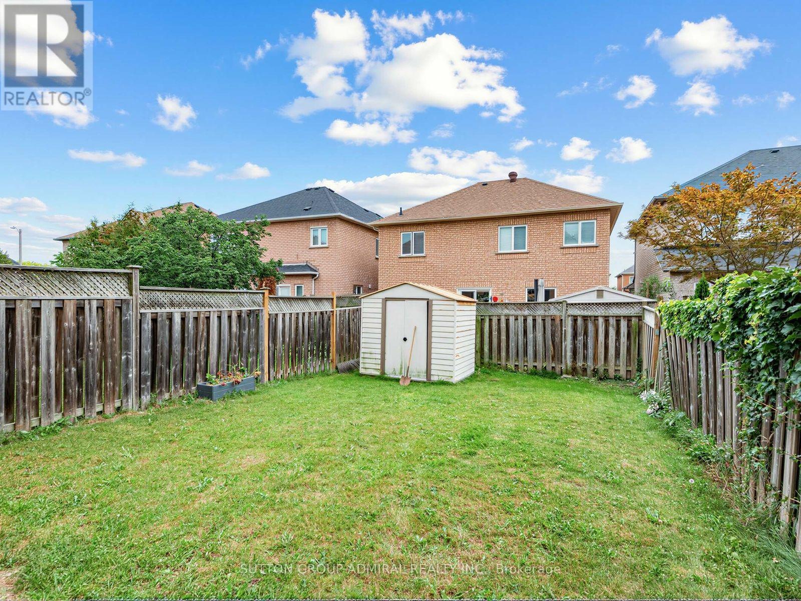 17 Royal Appian Crescent, Vaughan, Ontario  L4K 5K9 - Photo 3 - N13844330